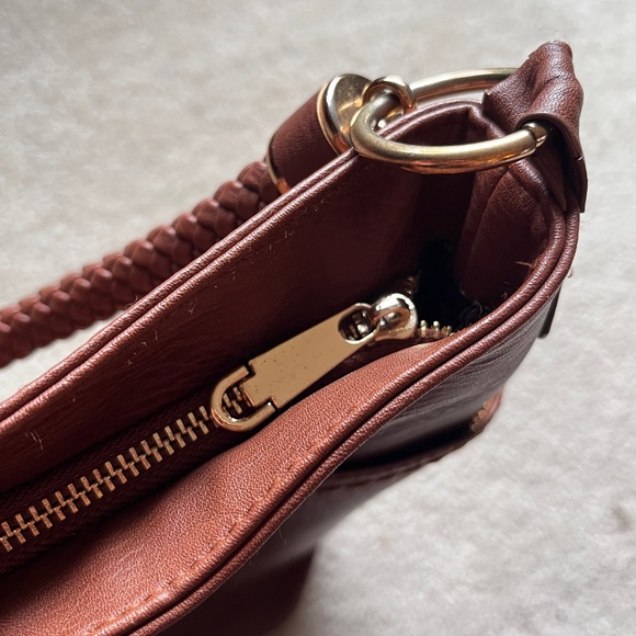 Brown Vegan Leather Women's Handbag - Picture 4 of 7